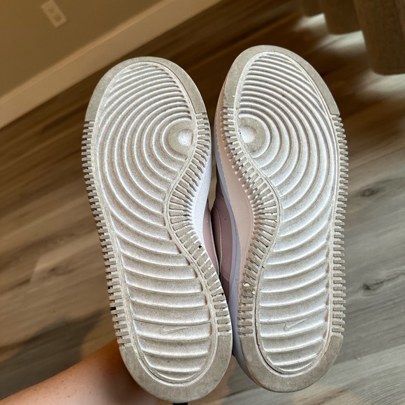 Like new Nike Court Vision Alta Sneaker - Women's - Picture 4 of 6